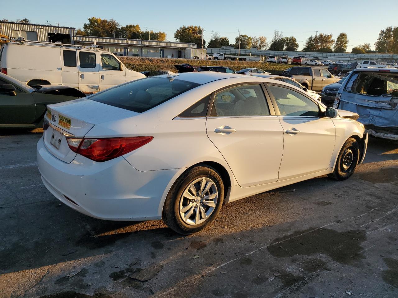 2013 HYUNDAI SONATA
