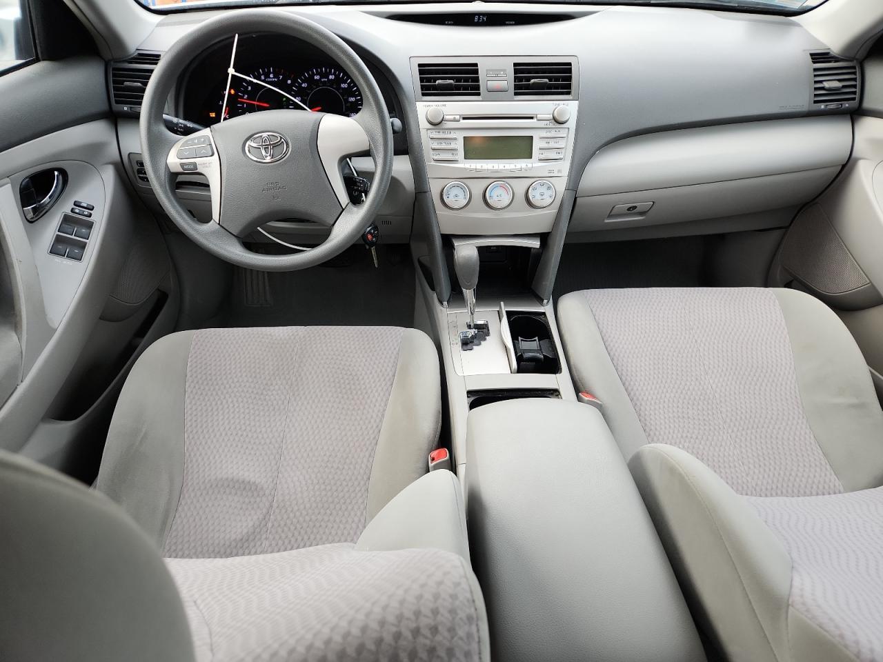 2010 TOYOTA CAMRY