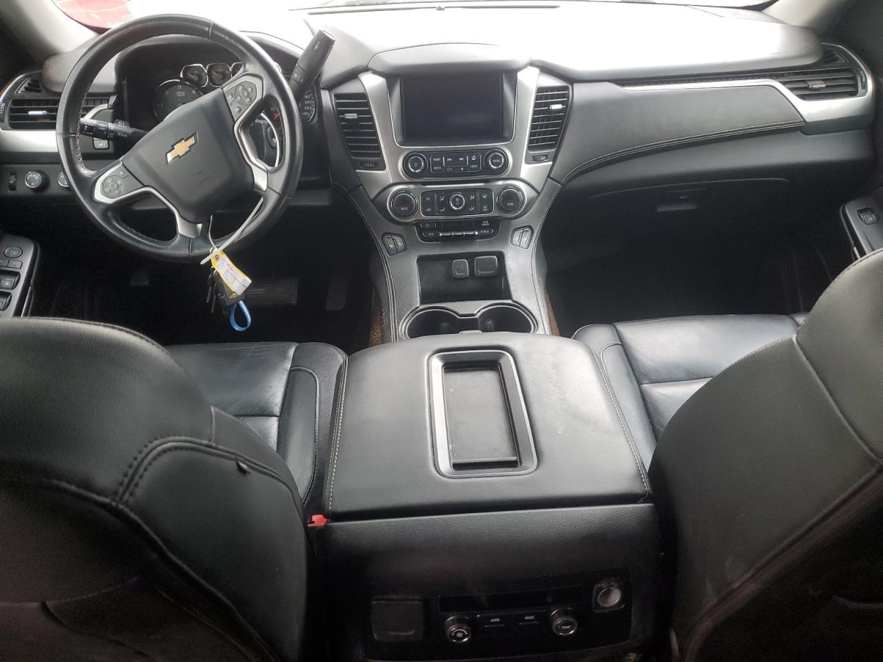 2016 CHEVROLET Suburban