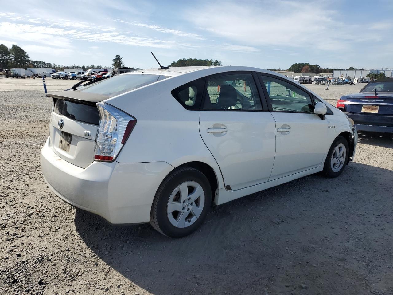 2011 TOYOTA PRIUS