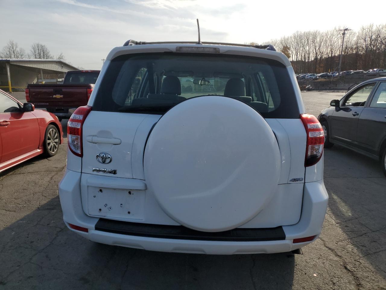 2011 TOYOTA RAV4