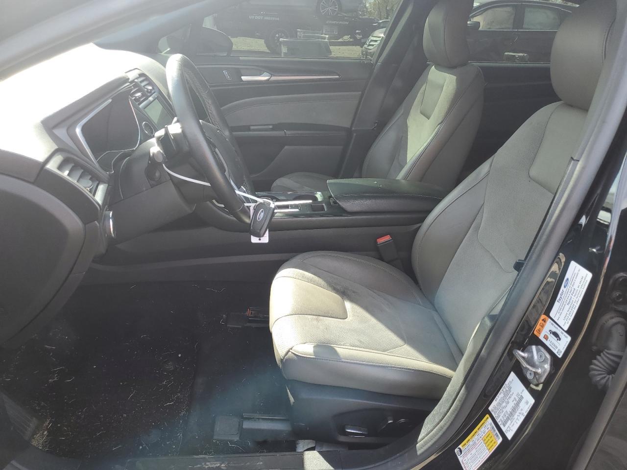 2017 FORD FUSION