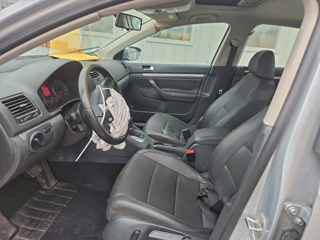 2006 VOLKSWAGEN JETTA