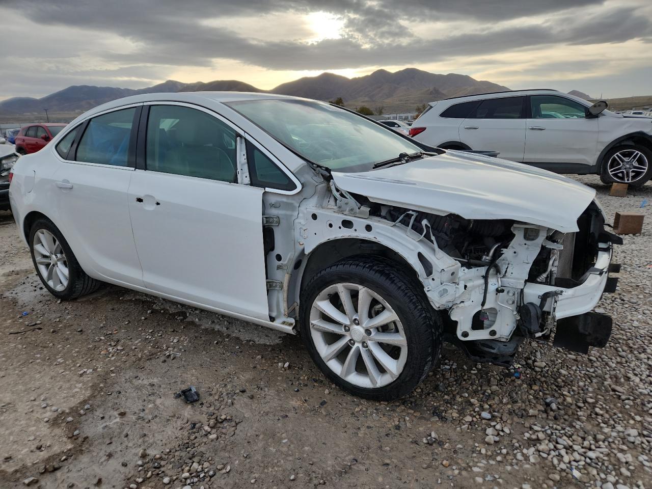 2016 BUICK VERANO