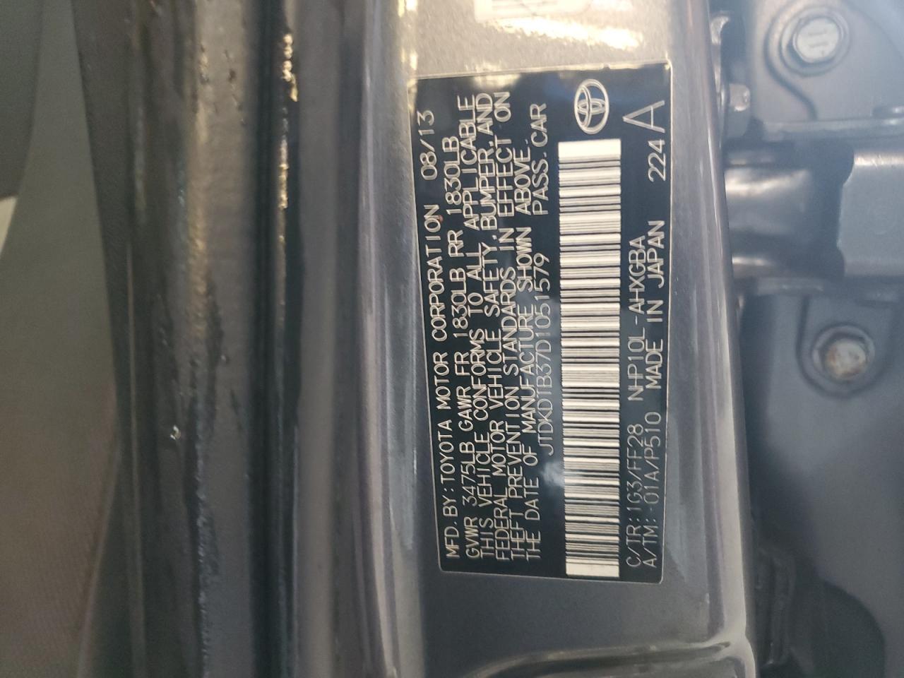 2013 TOYOTA Prius c
