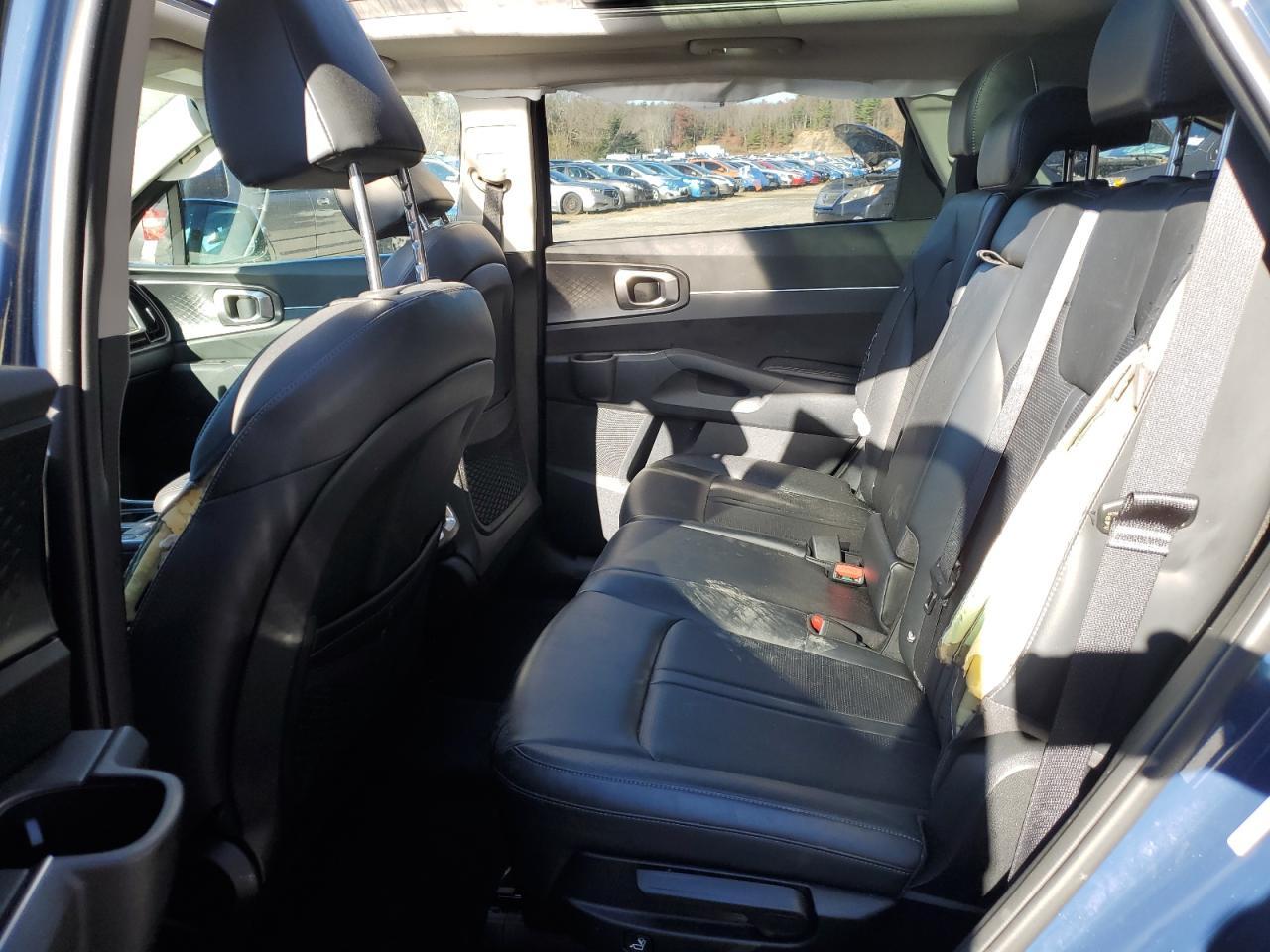 2024 KIA SORENTO