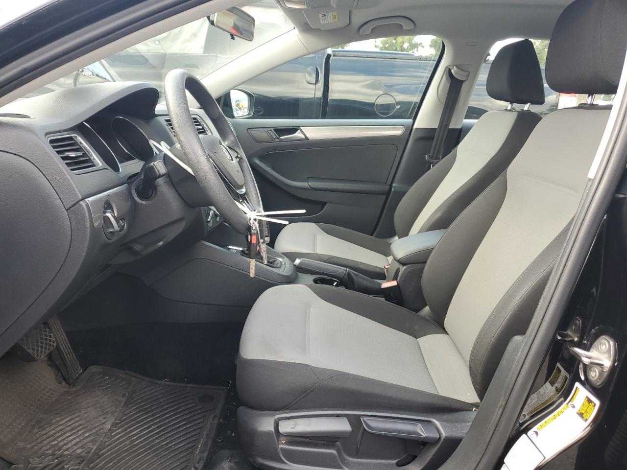 2017 VOLKSWAGEN JETTA