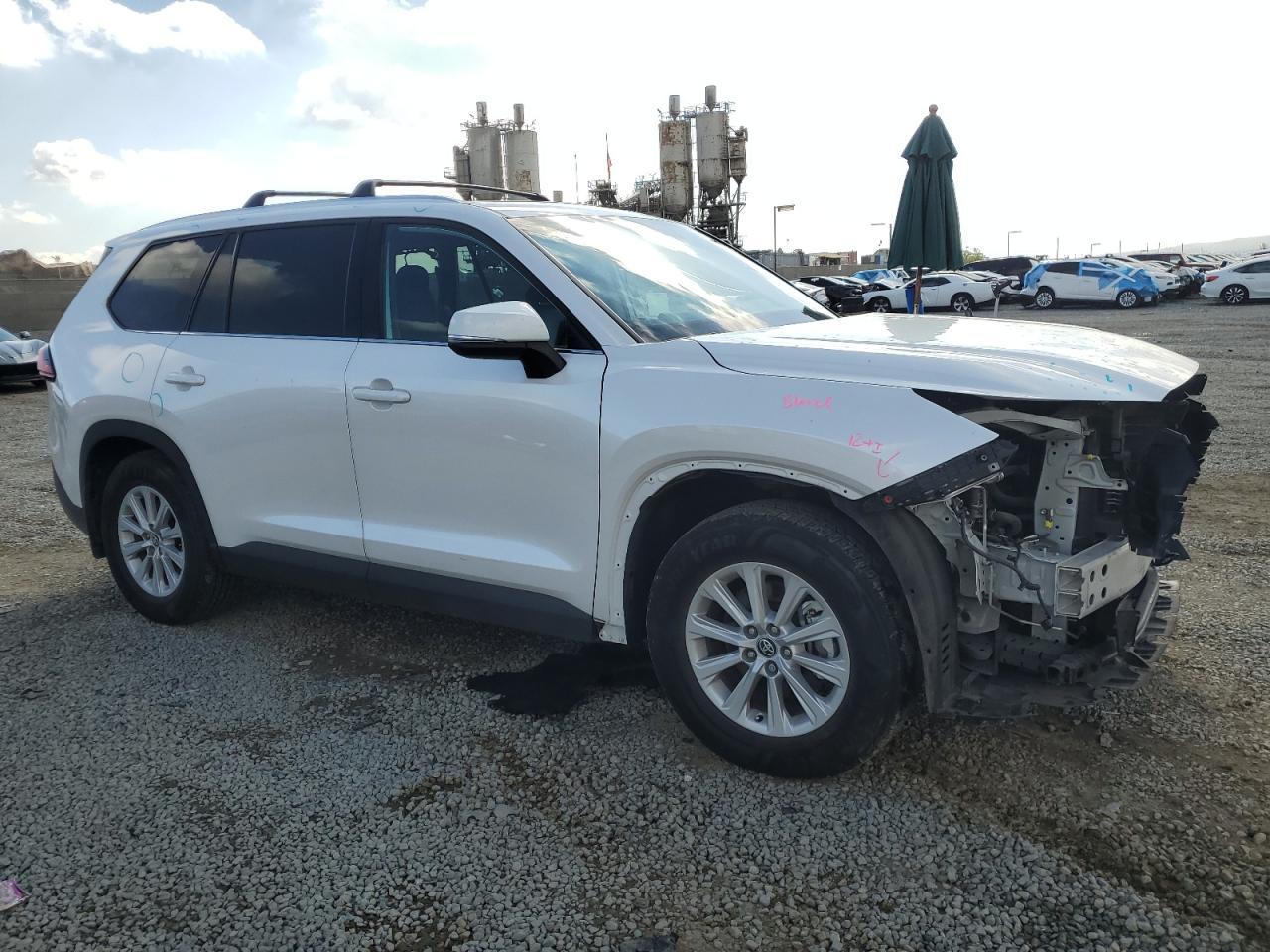 2024 TOYOTA HIGHLANDER