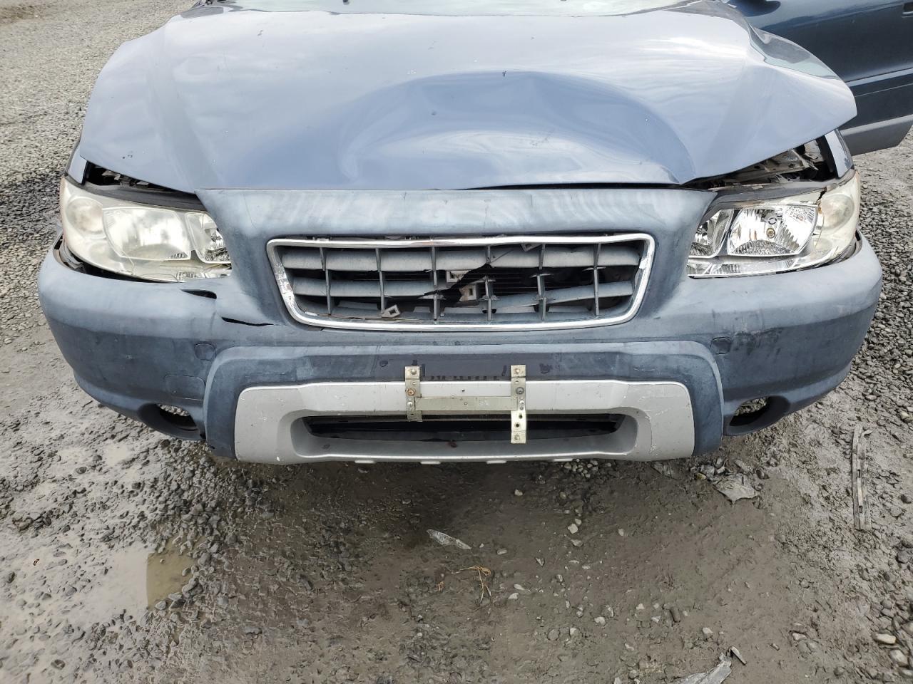 2005 VOLVO XC70