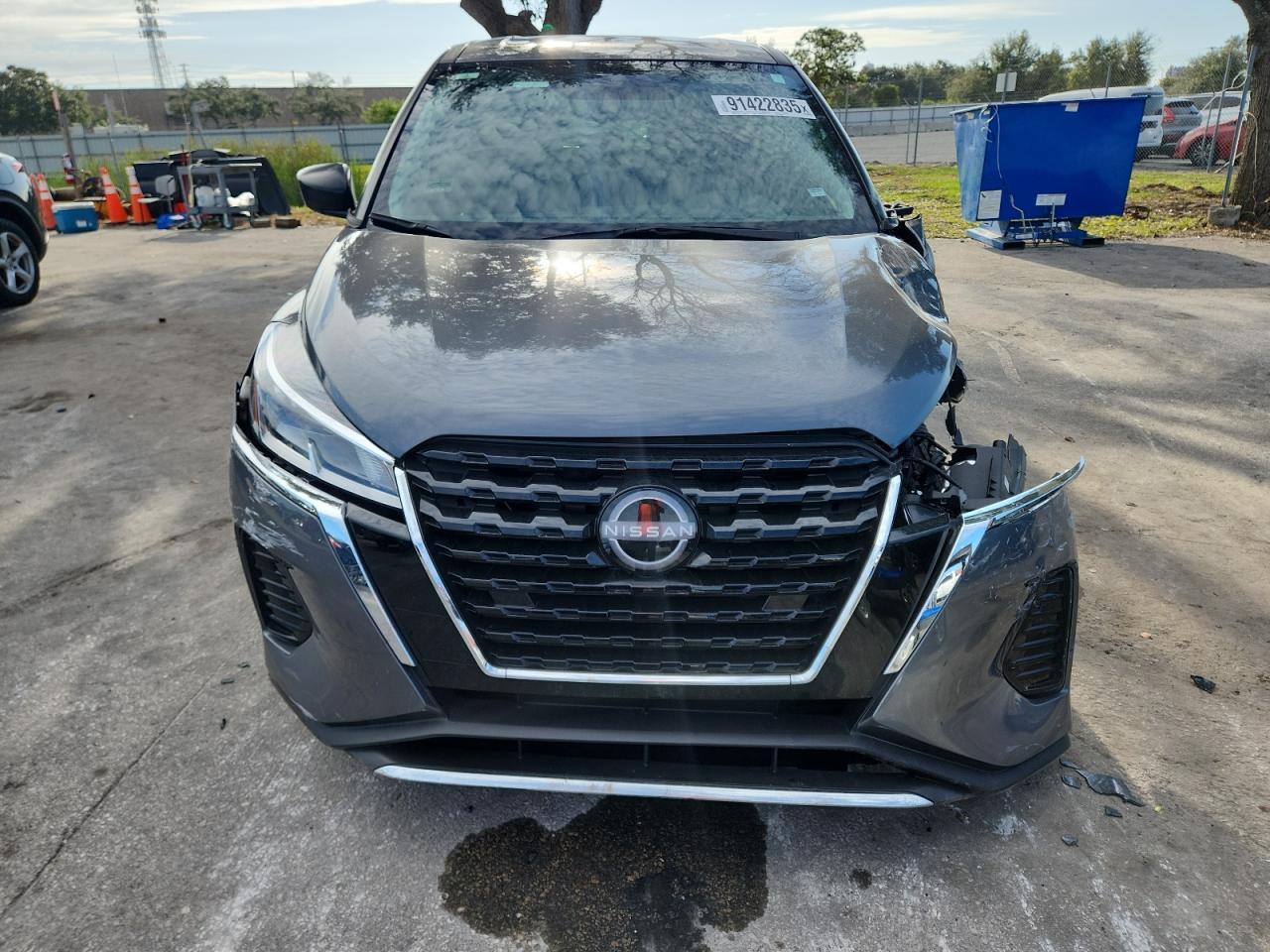 2024 NISSAN KICKS