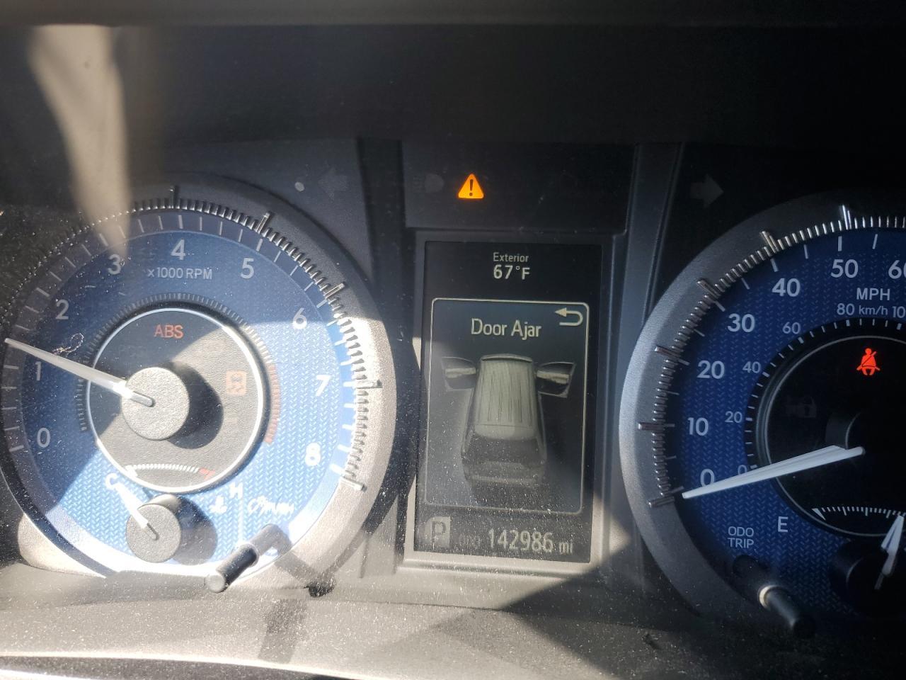 2016 TOYOTA SIENNA