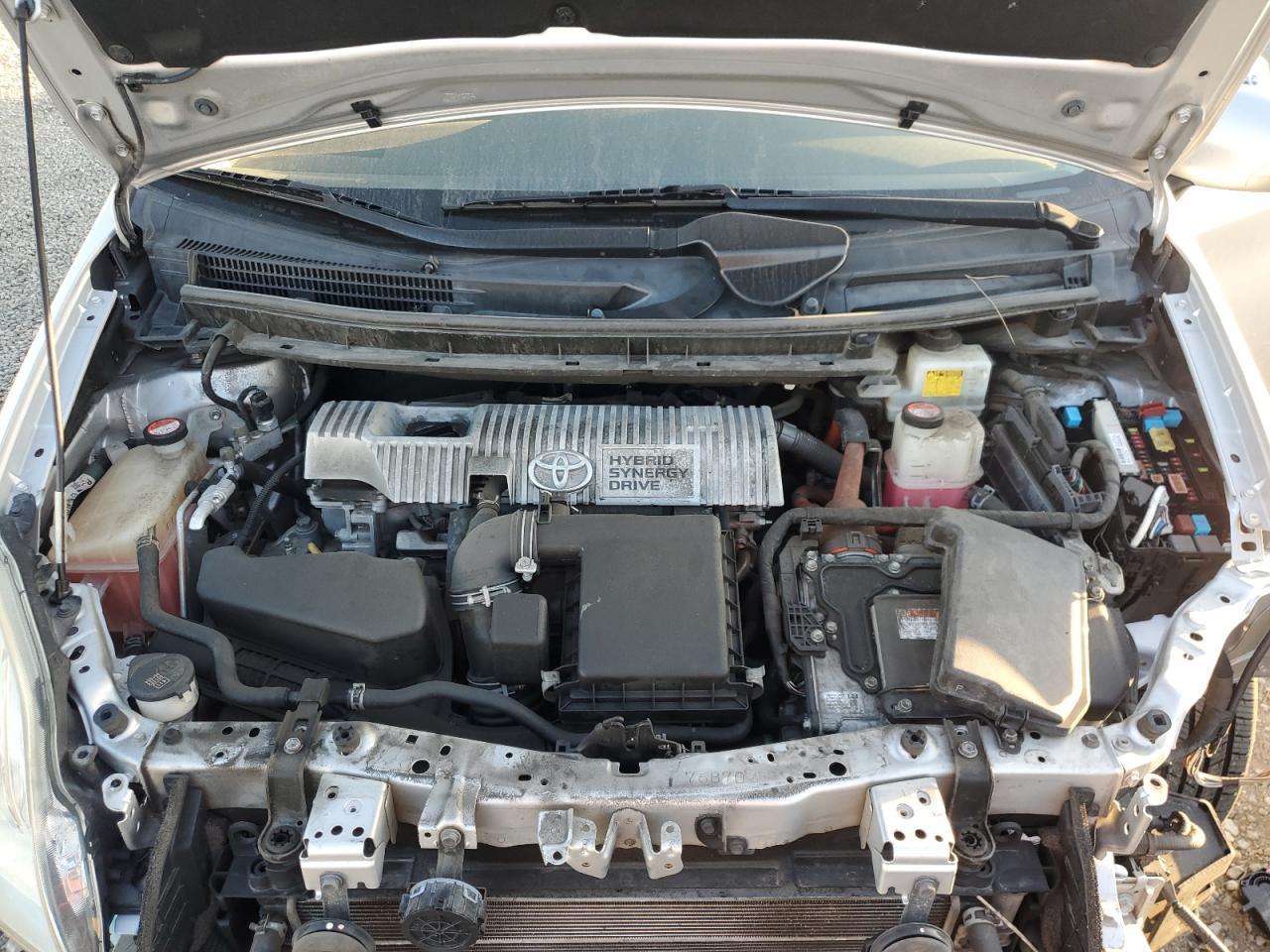 2015 TOYOTA PRIUS