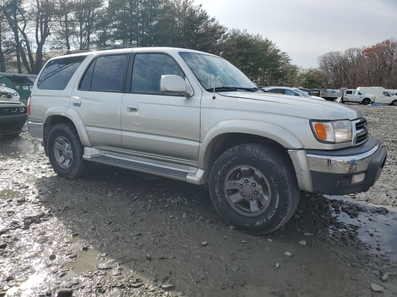 2000 TOYOTA 4Runner