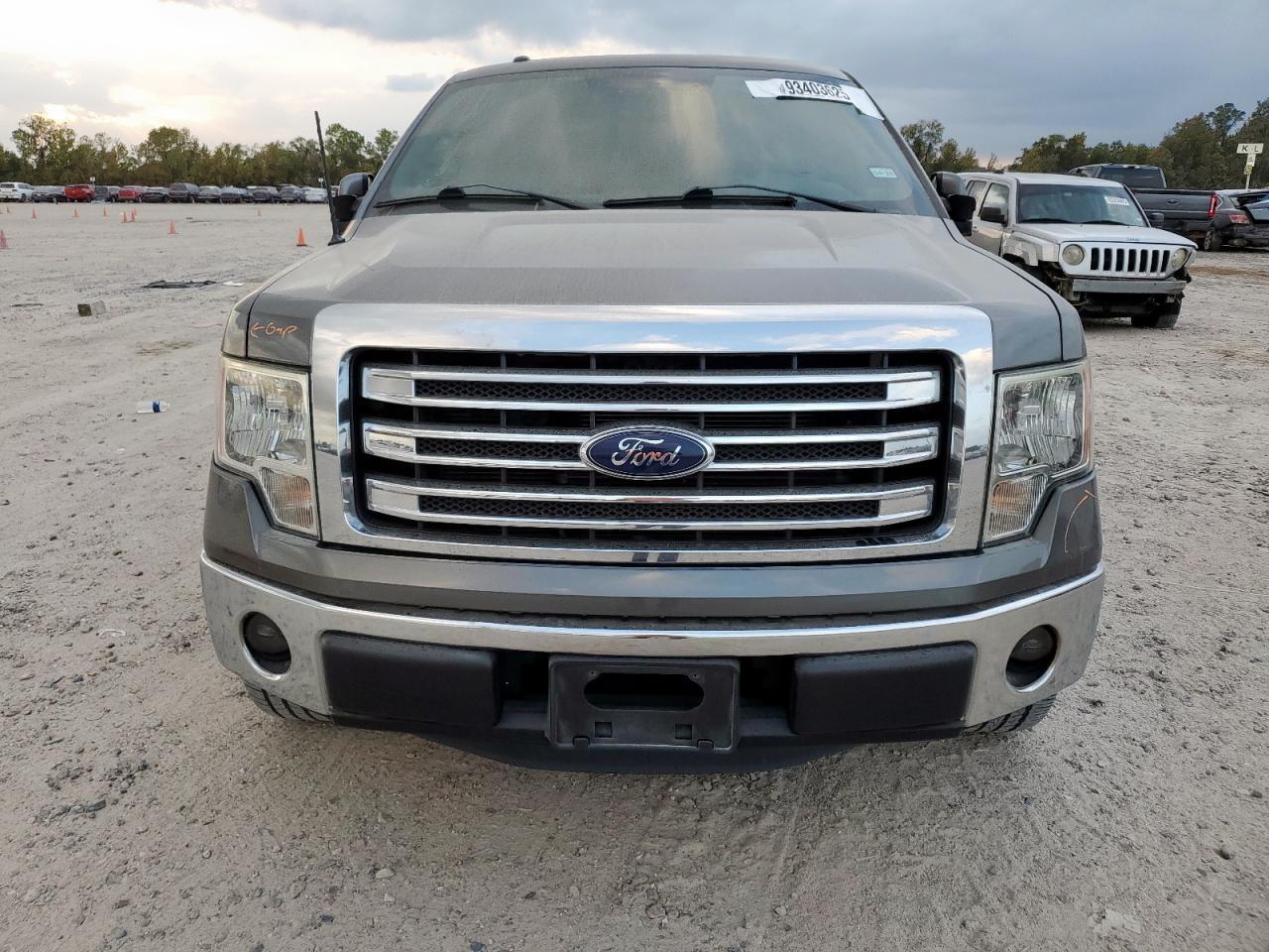 2013 FORD F-150