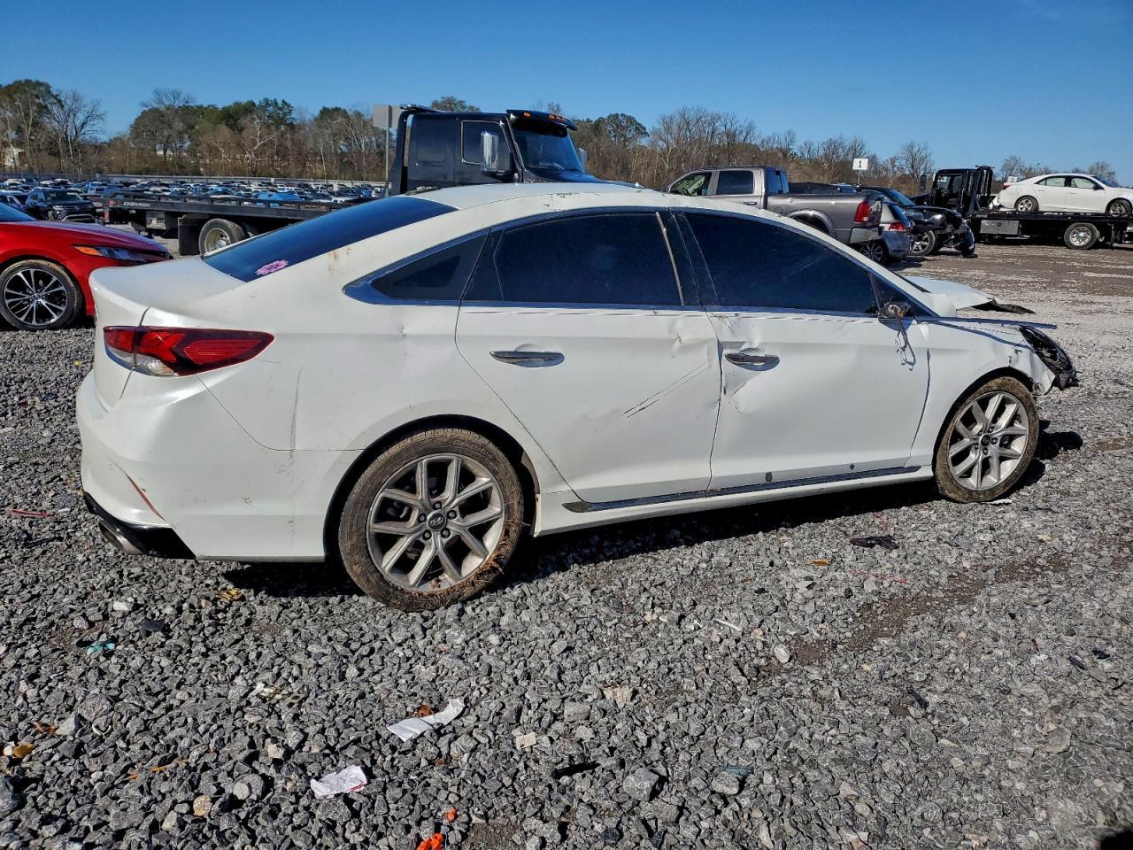 2018 HYUNDAI SONATA