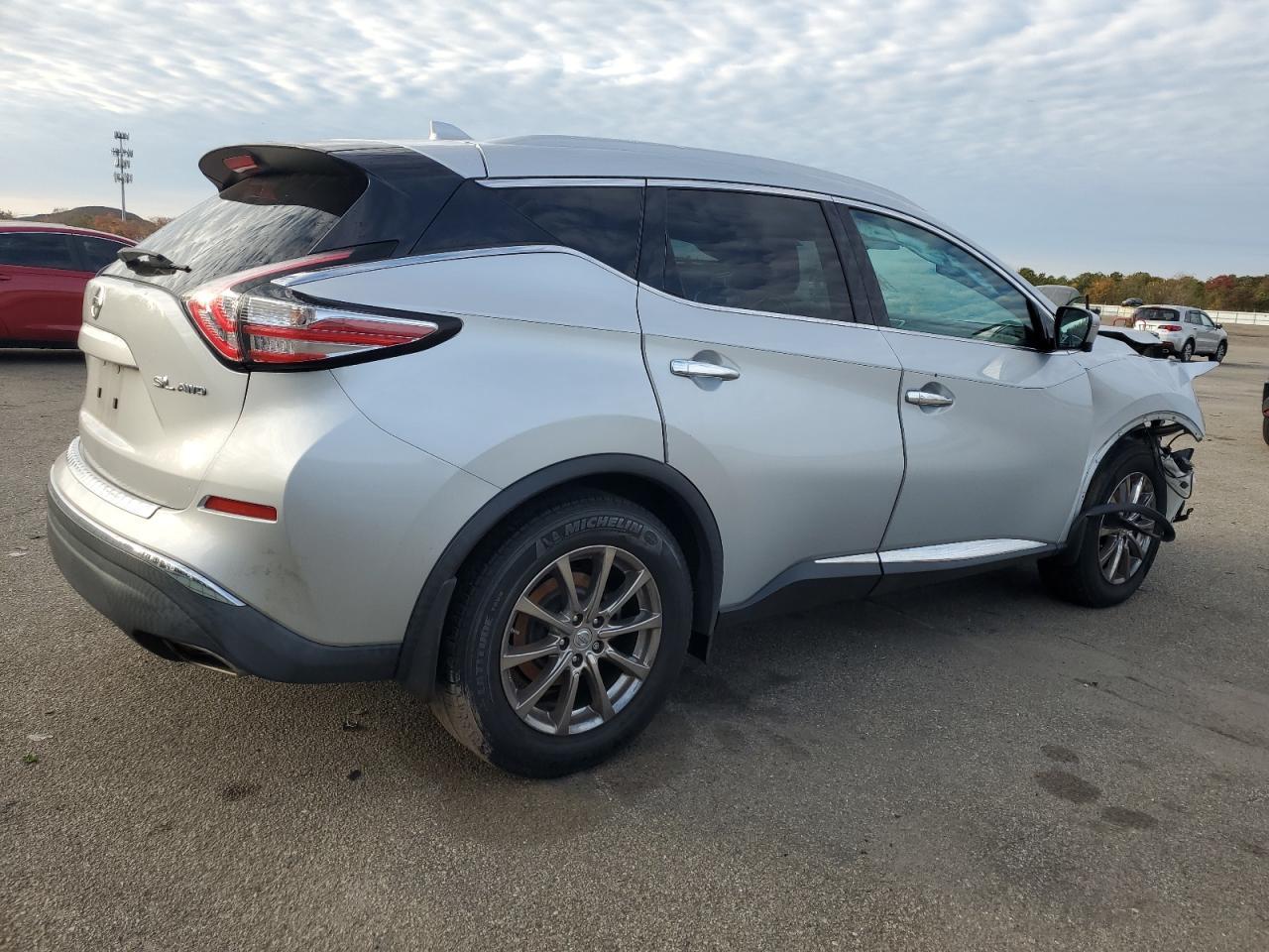 2017 NISSAN MURANO