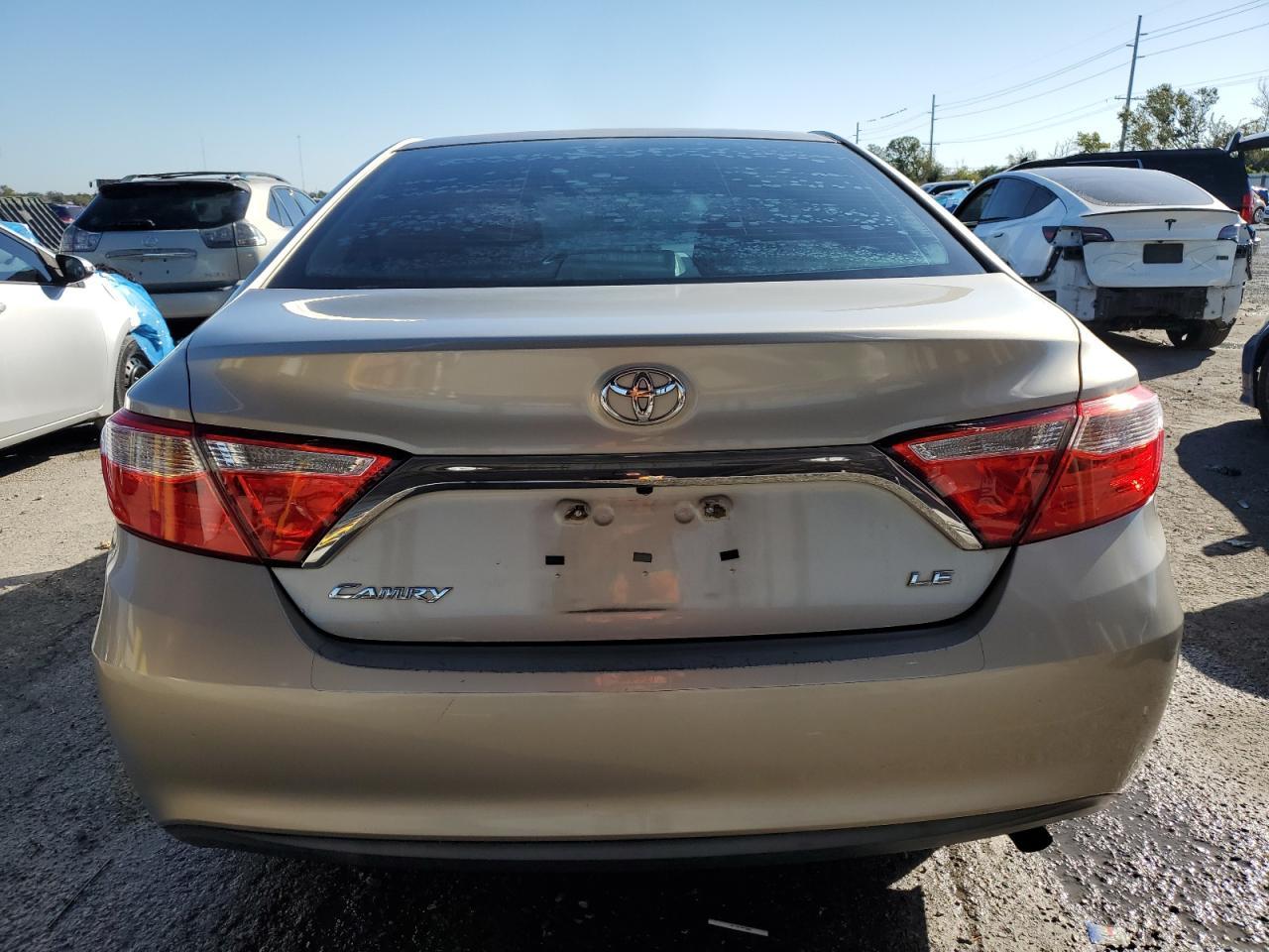2015 TOYOTA CAMRY
