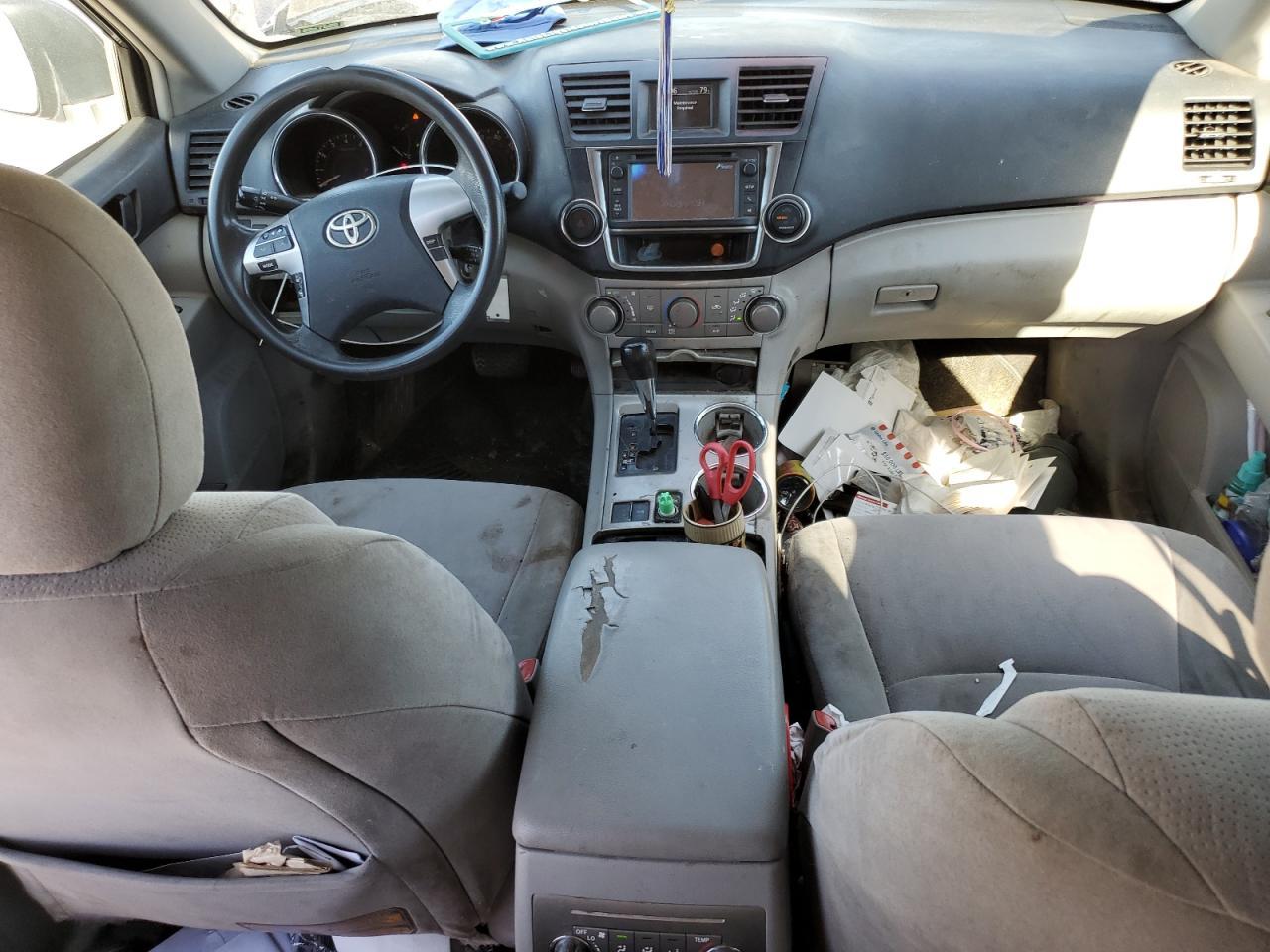 2013 TOYOTA HIGHLANDER