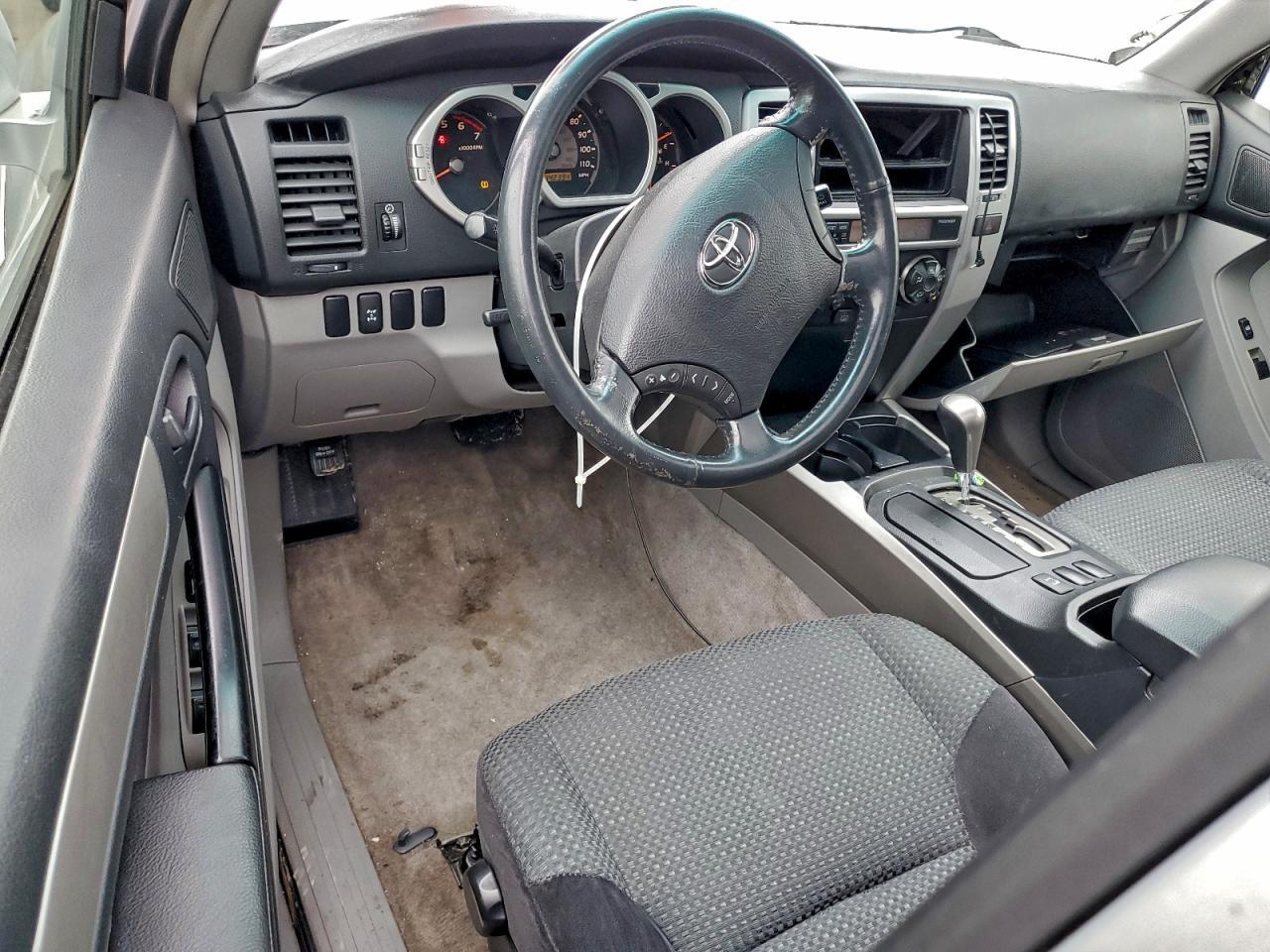 2004 TOYOTA 4Runner