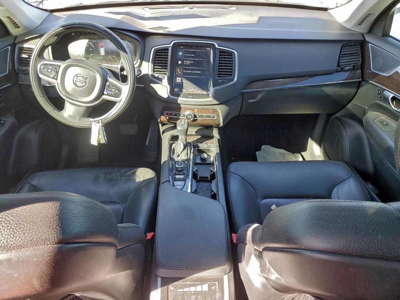 2019 VOLVO XC90