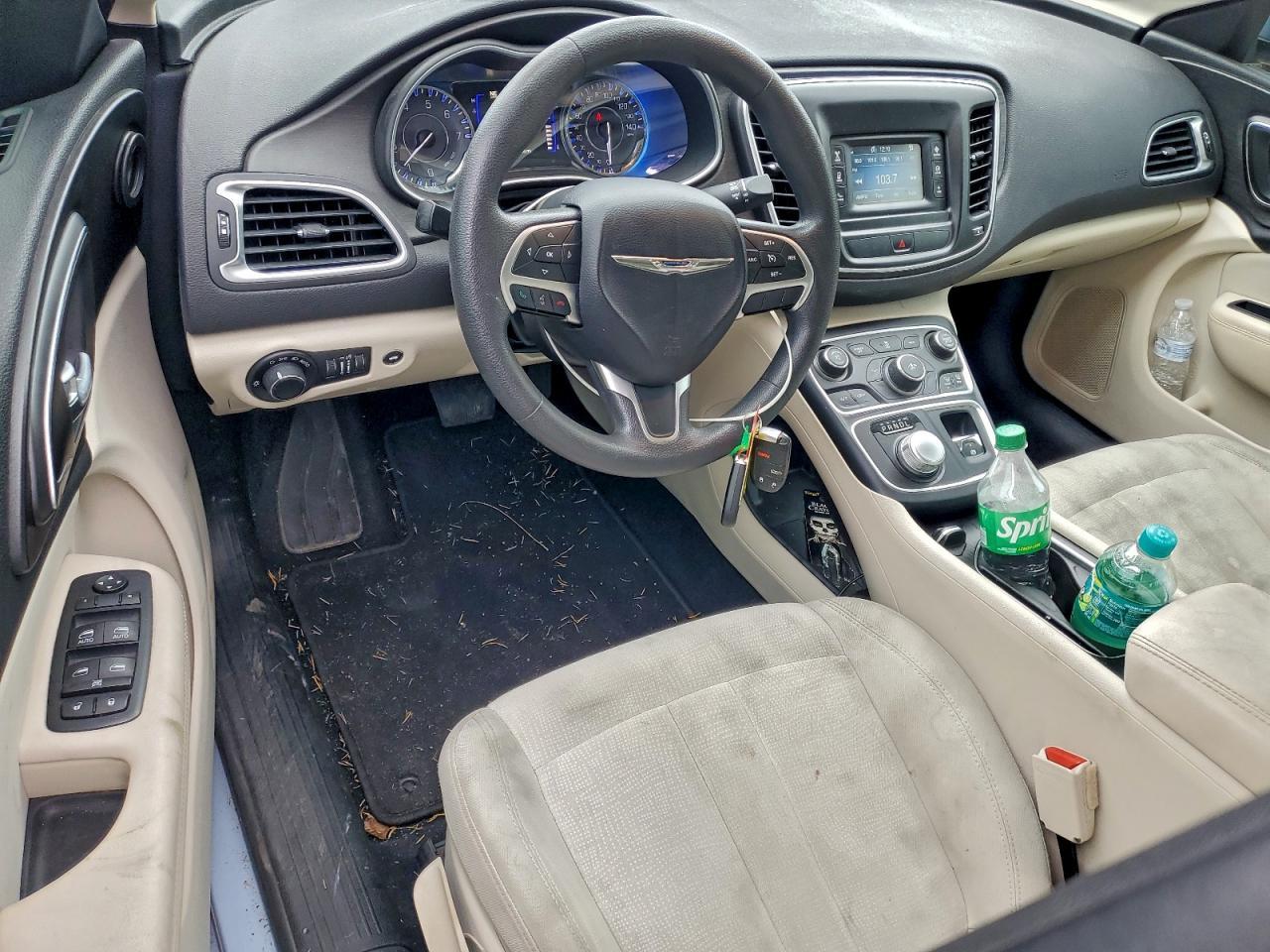 2015 CHRYSLER 200