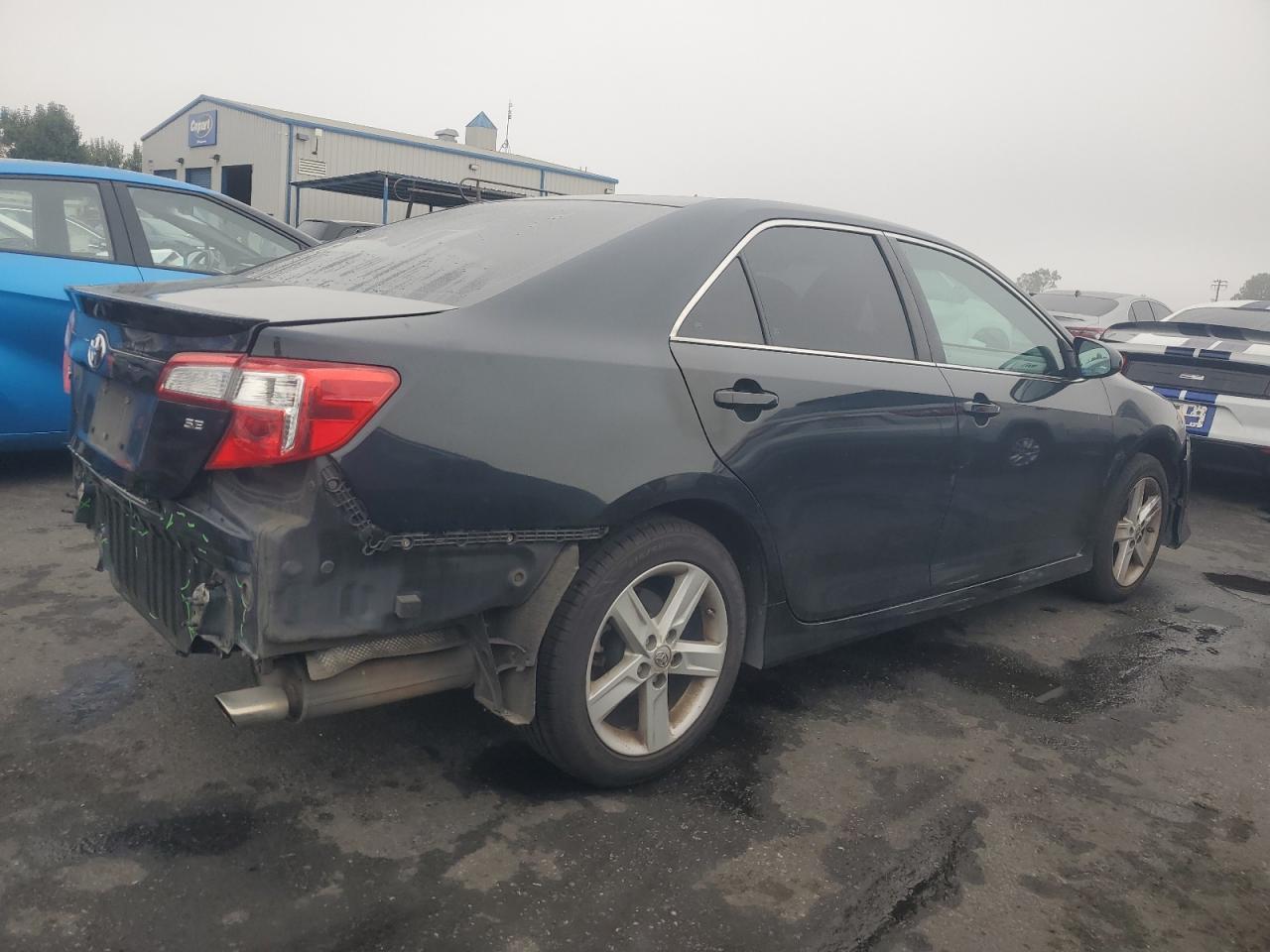 2014 TOYOTA CAMRY