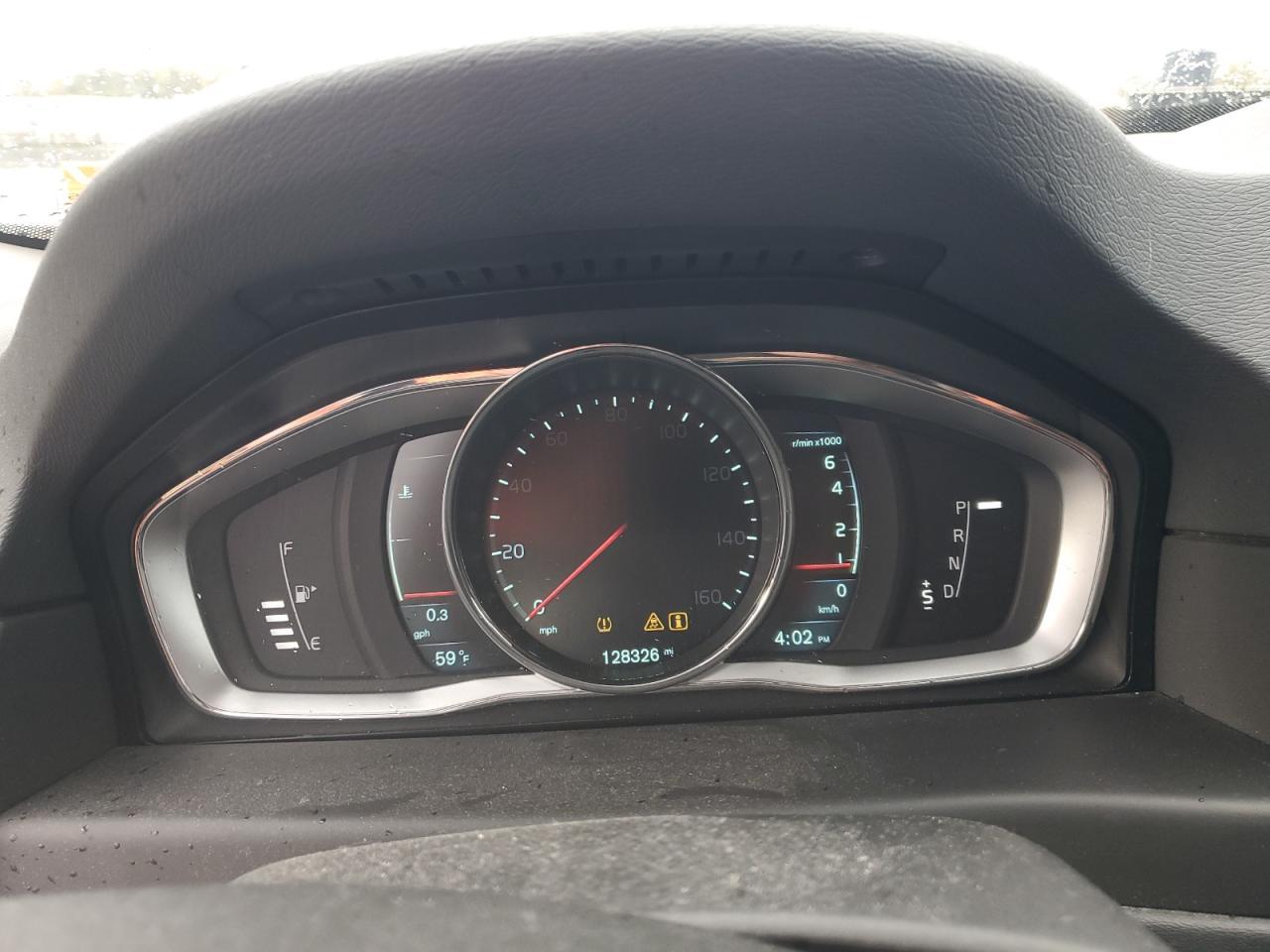 2014 VOLVO XC70