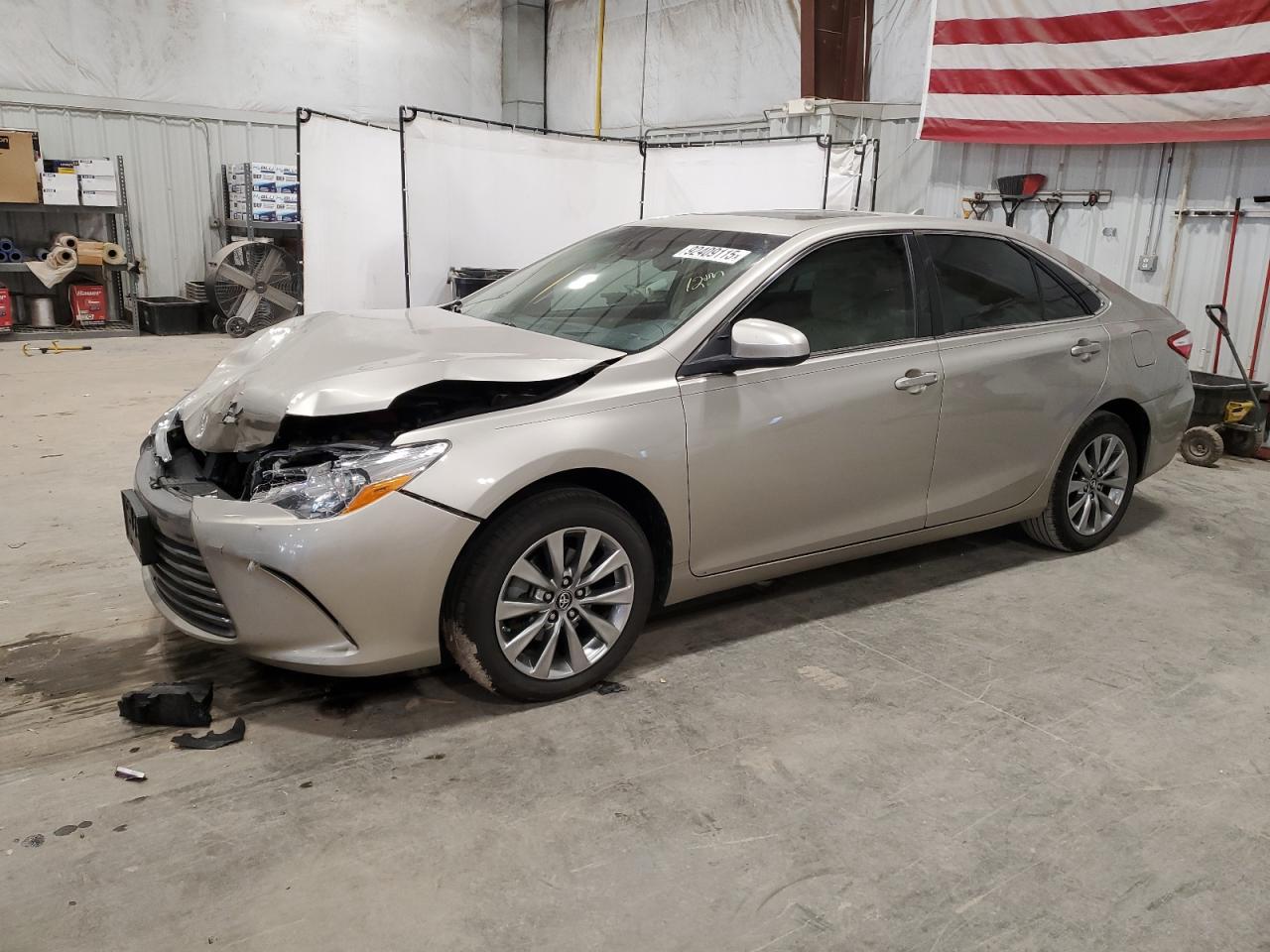 2017 TOYOTA CAMRY