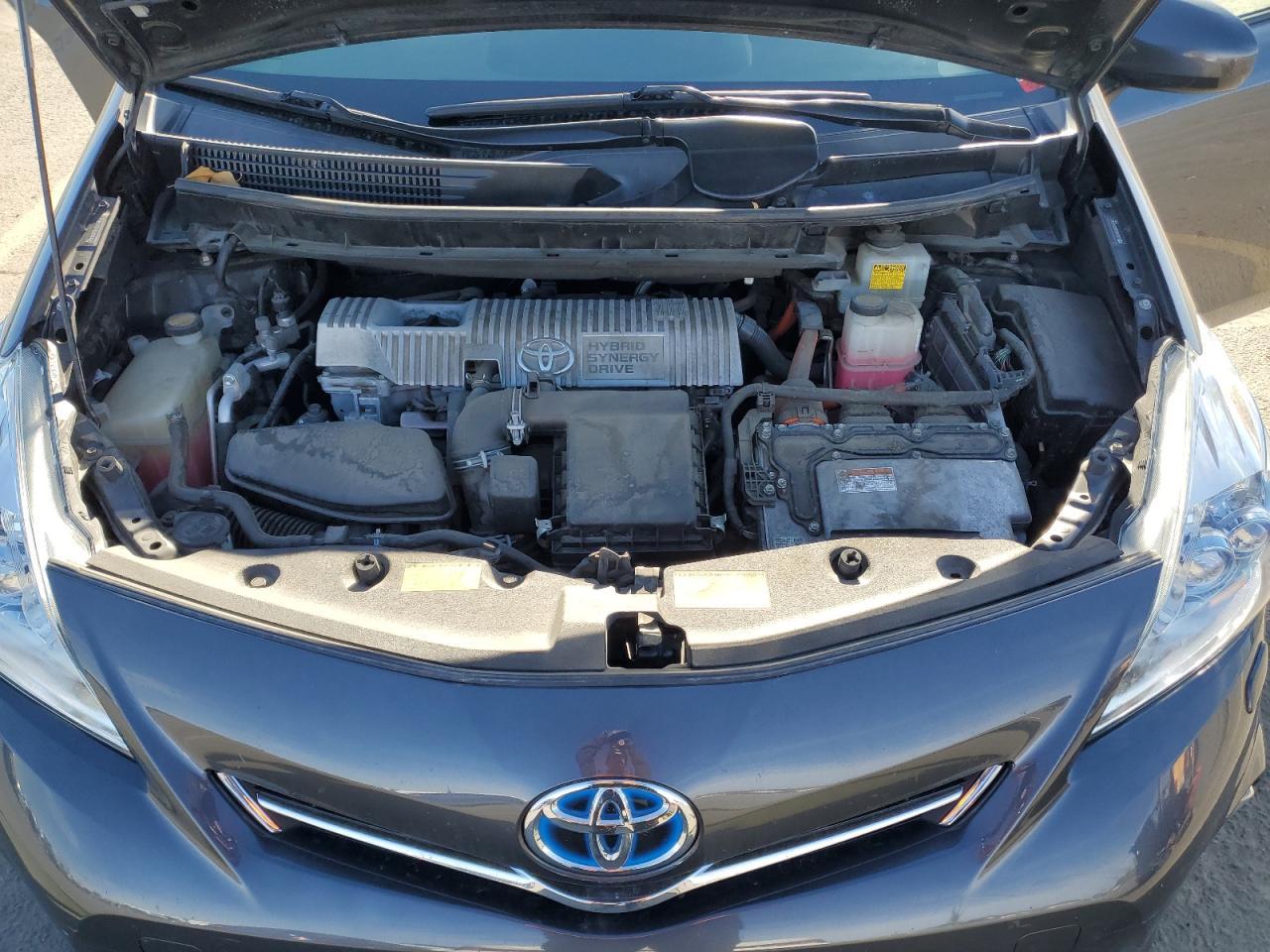 2012 TOYOTA PRIUS V