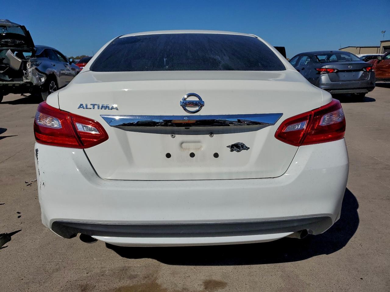 2017 NISSAN ALTIMA