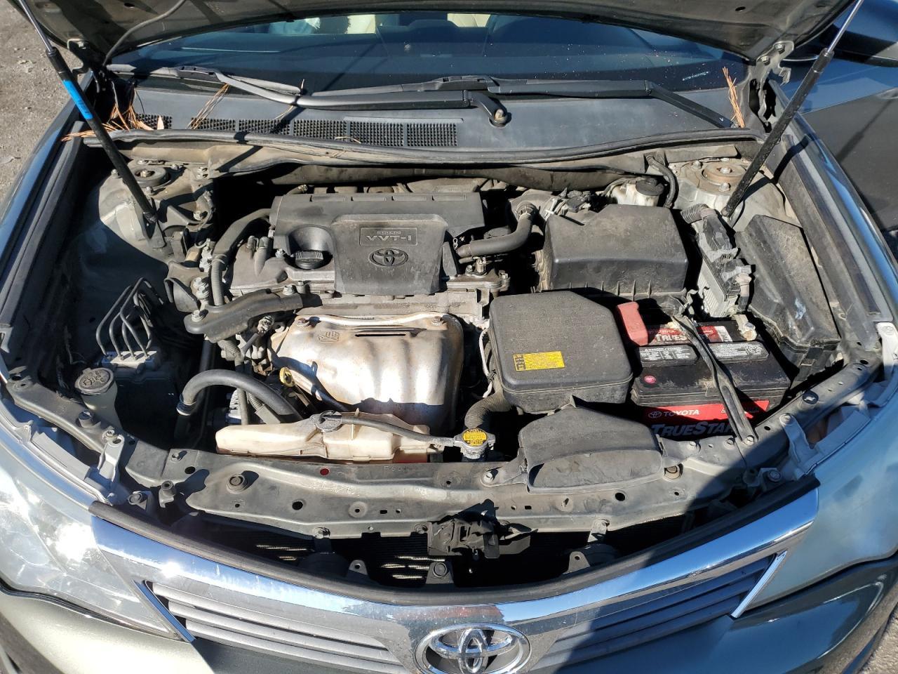 2014 TOYOTA CAMRY