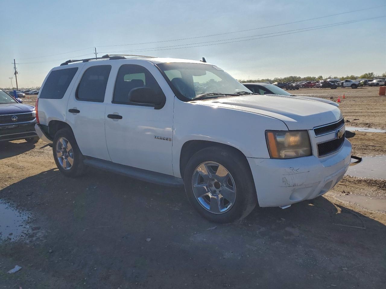 2011 CHEVROLET Tahoe