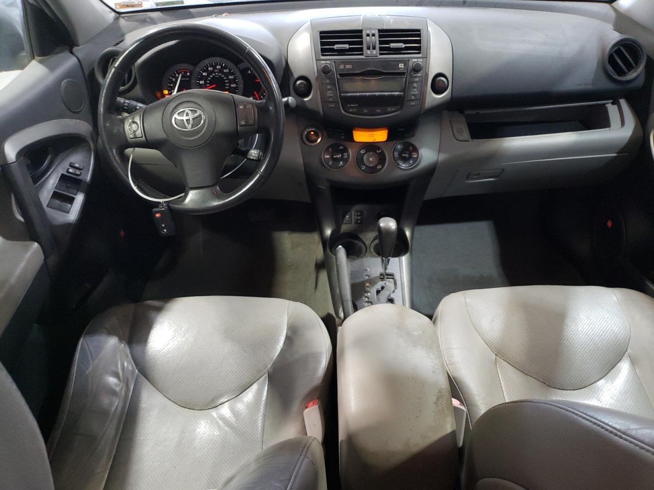 2011 TOYOTA RAV4