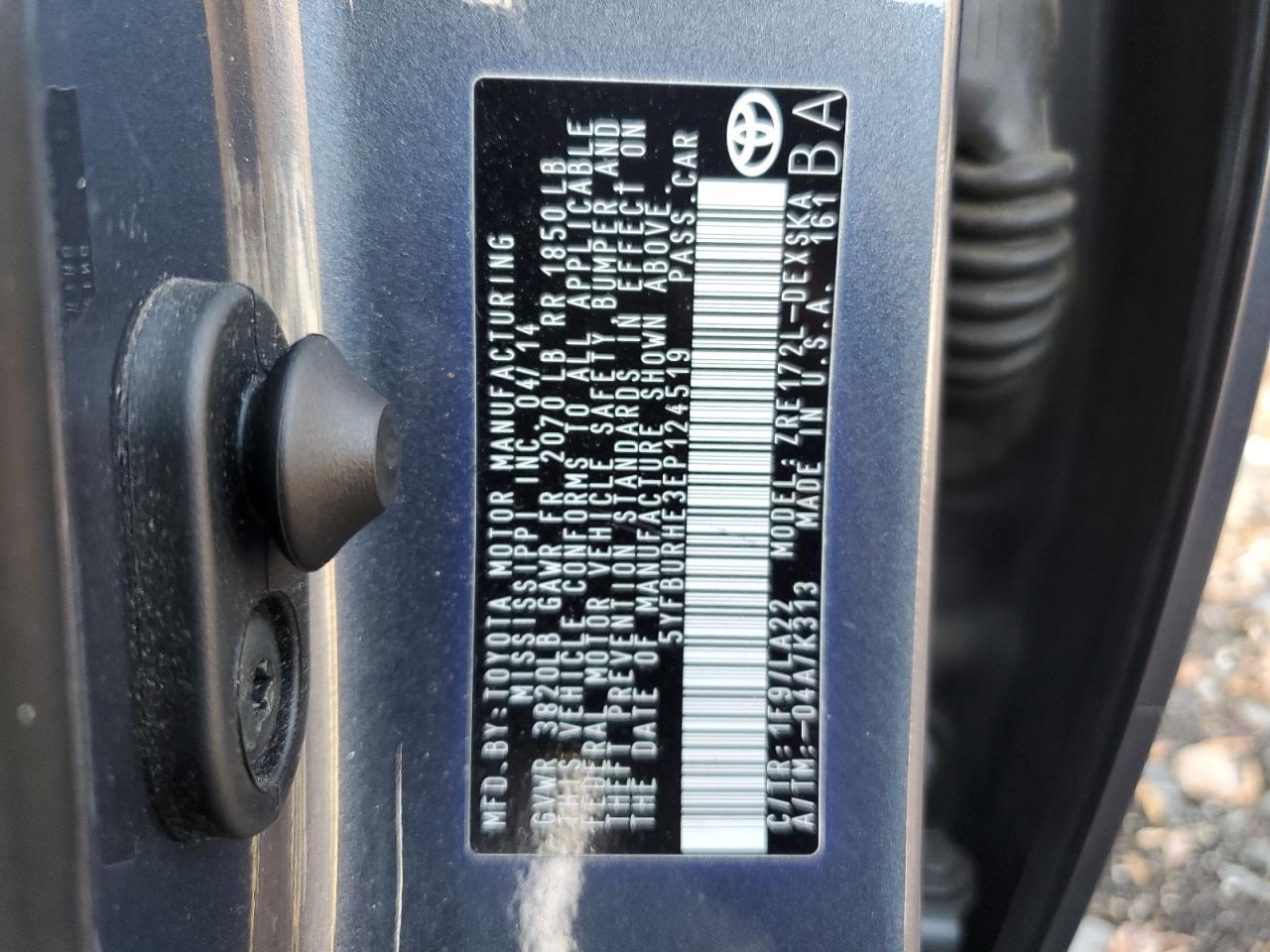 2014 TOYOTA COROLLA