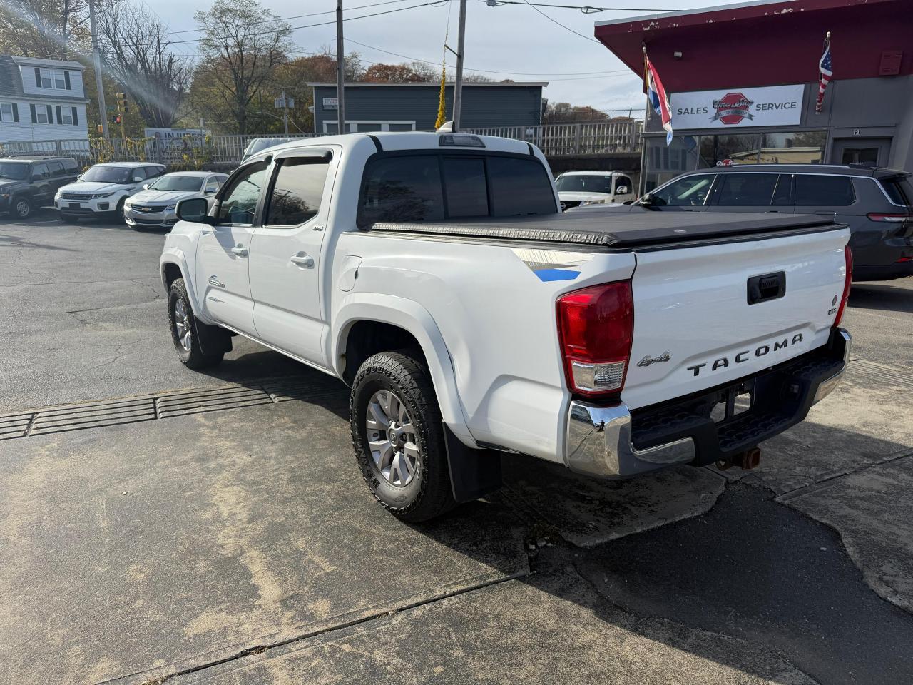 2016 TOYOTA TACOMA