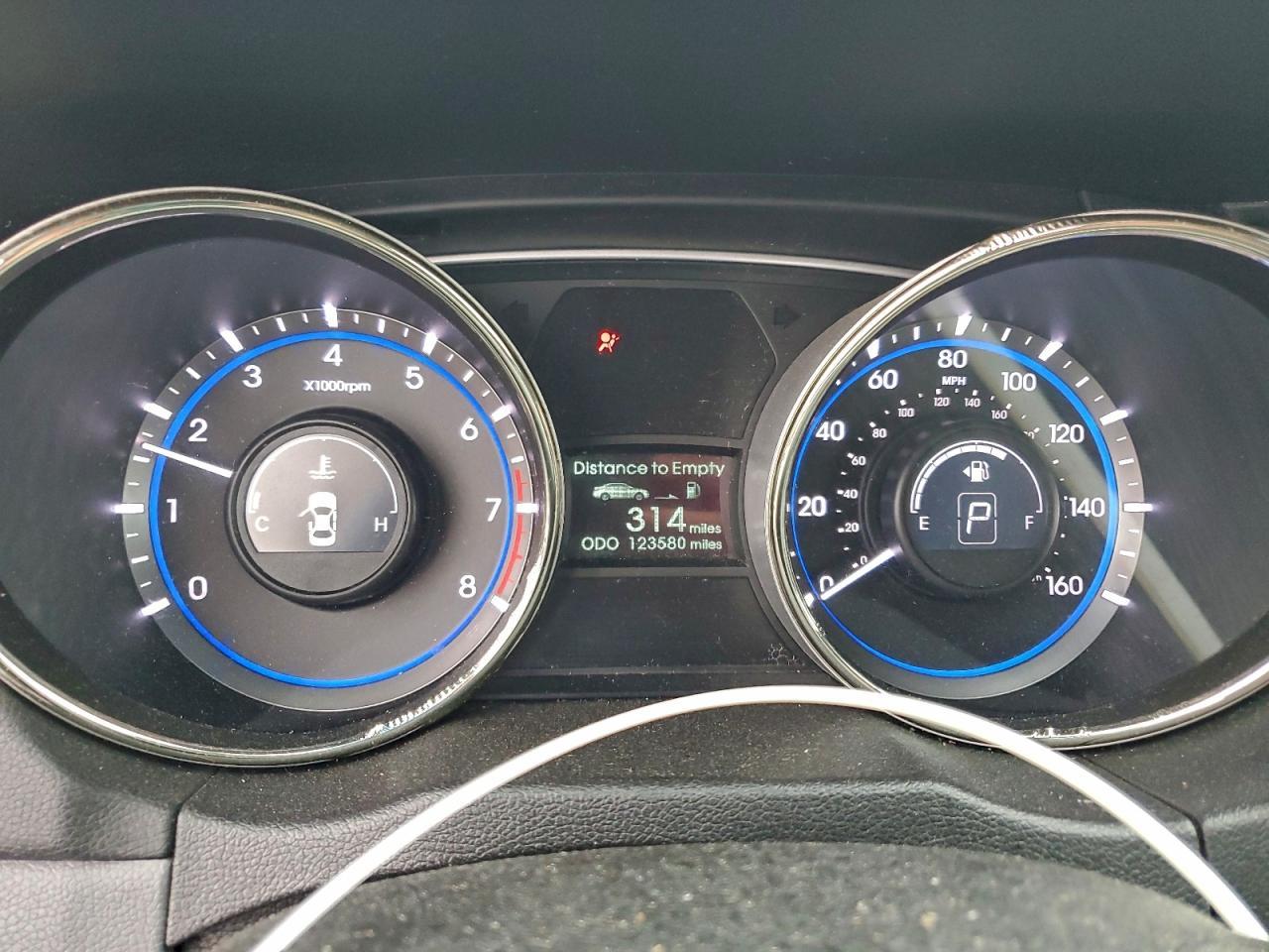 2013 HYUNDAI SONATA