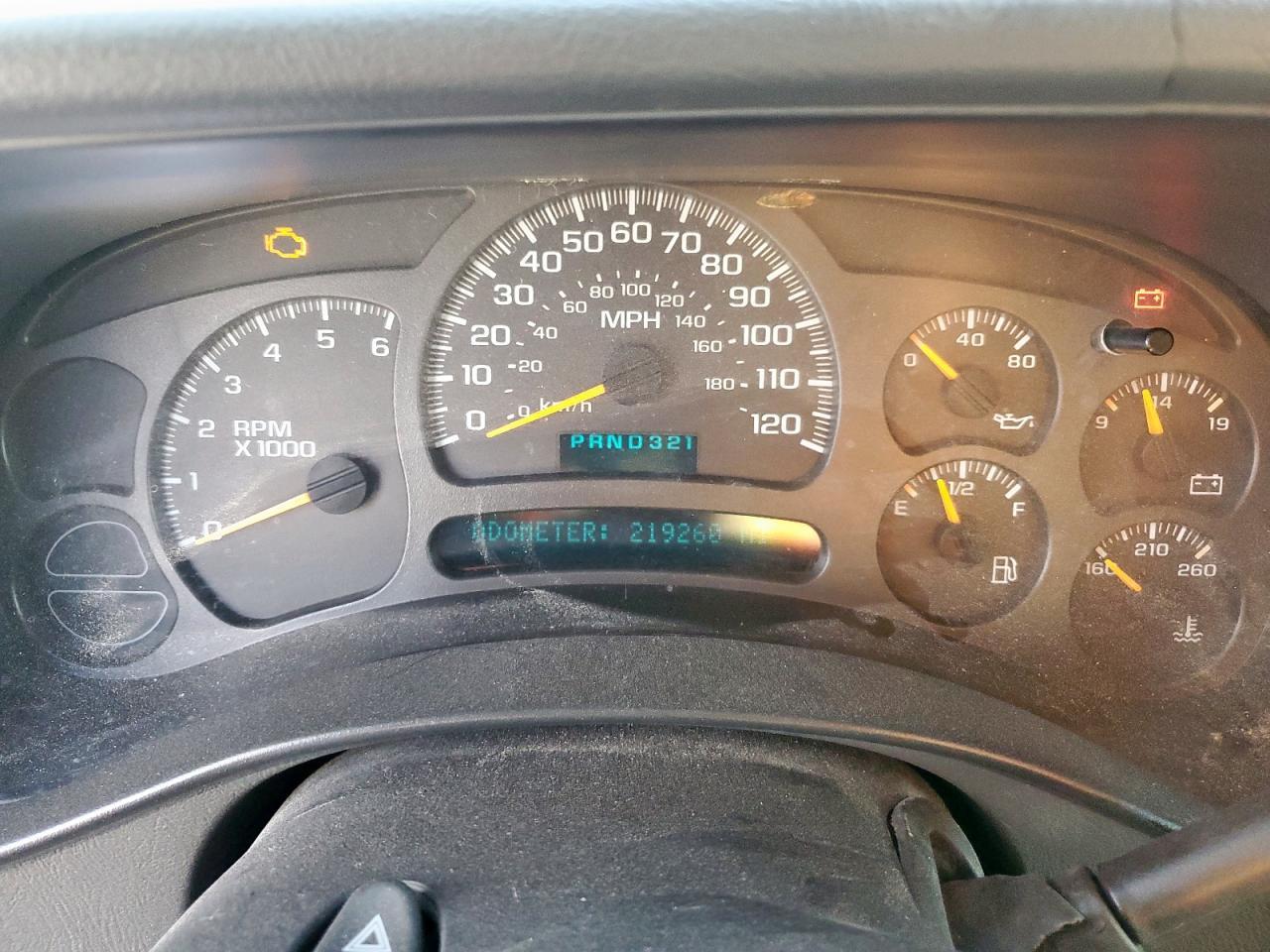 2004 CHEVROLET Suburban