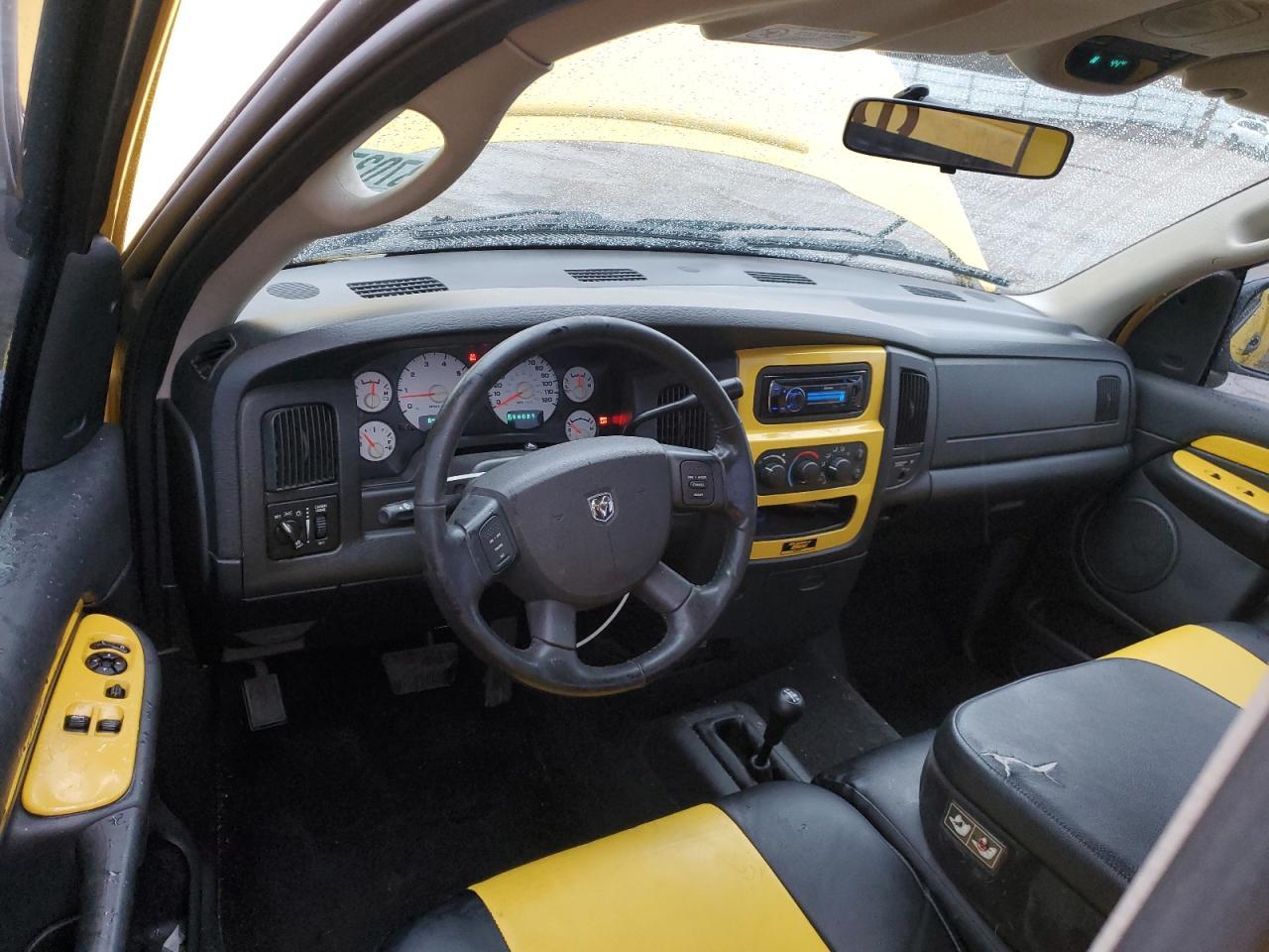 2004 DODGE RAM 1500