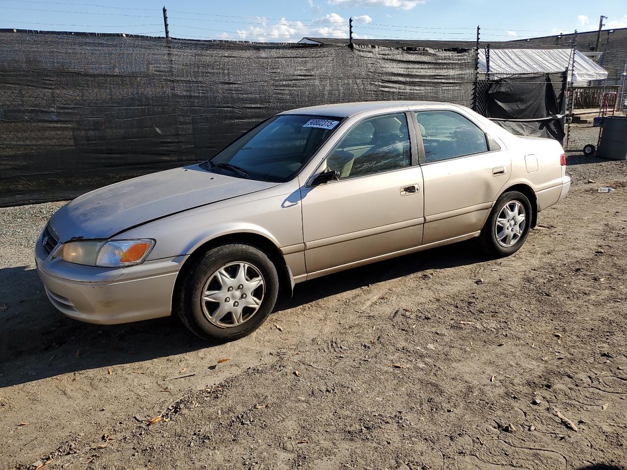 2001 TOYOTA CAMRY