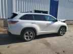 2016 TOYOTA HIGHLANDER