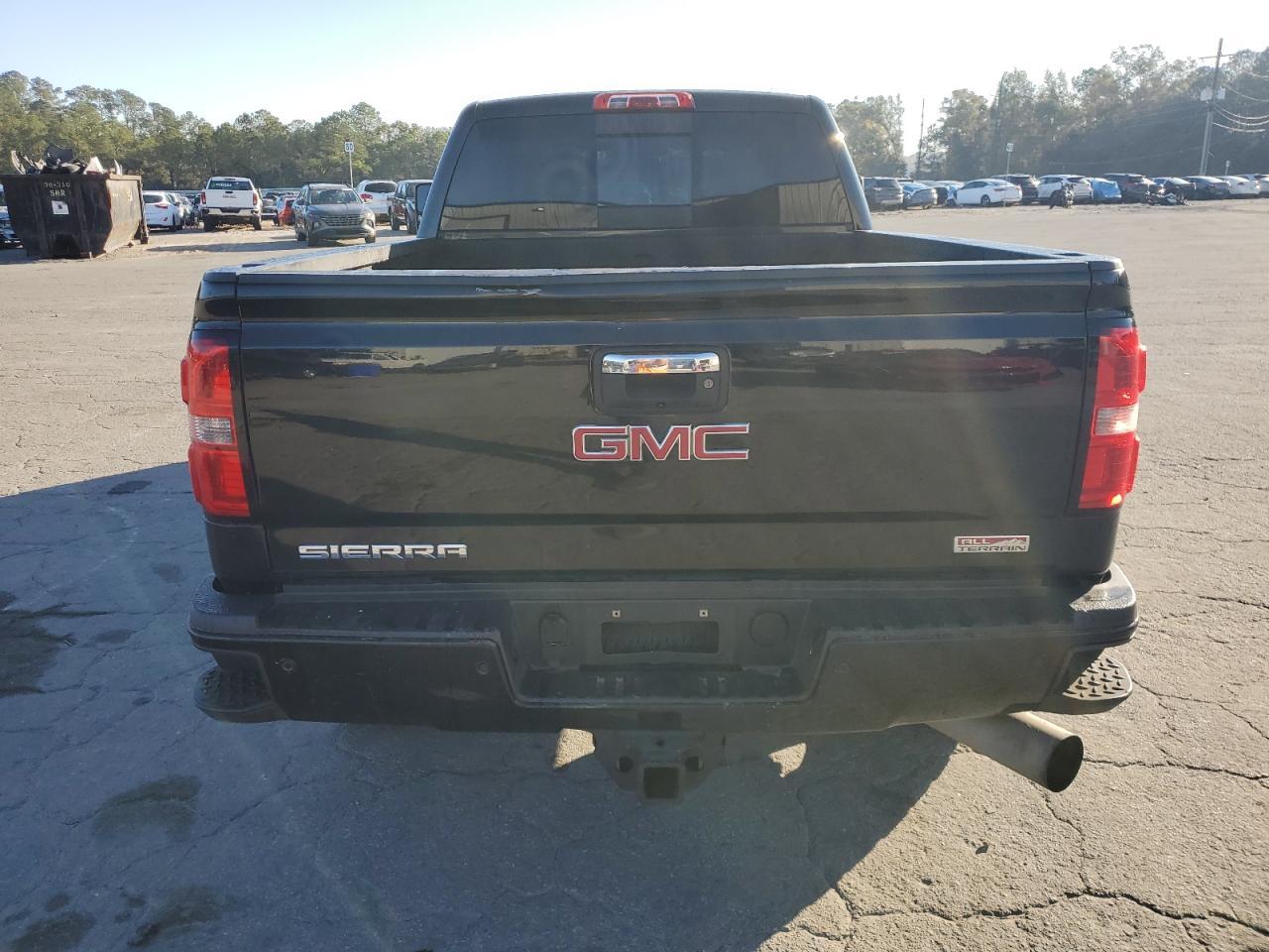 2015 GMC Sierra