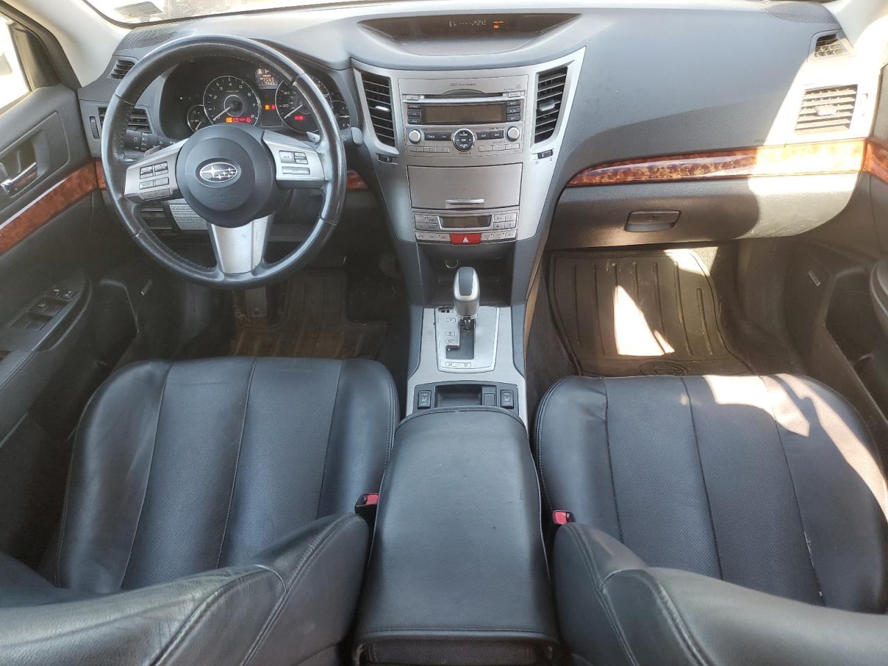 2013 SUBARU Outback