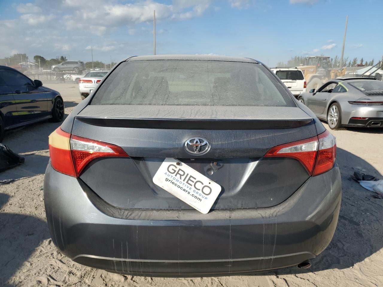 2016 TOYOTA COROLLA