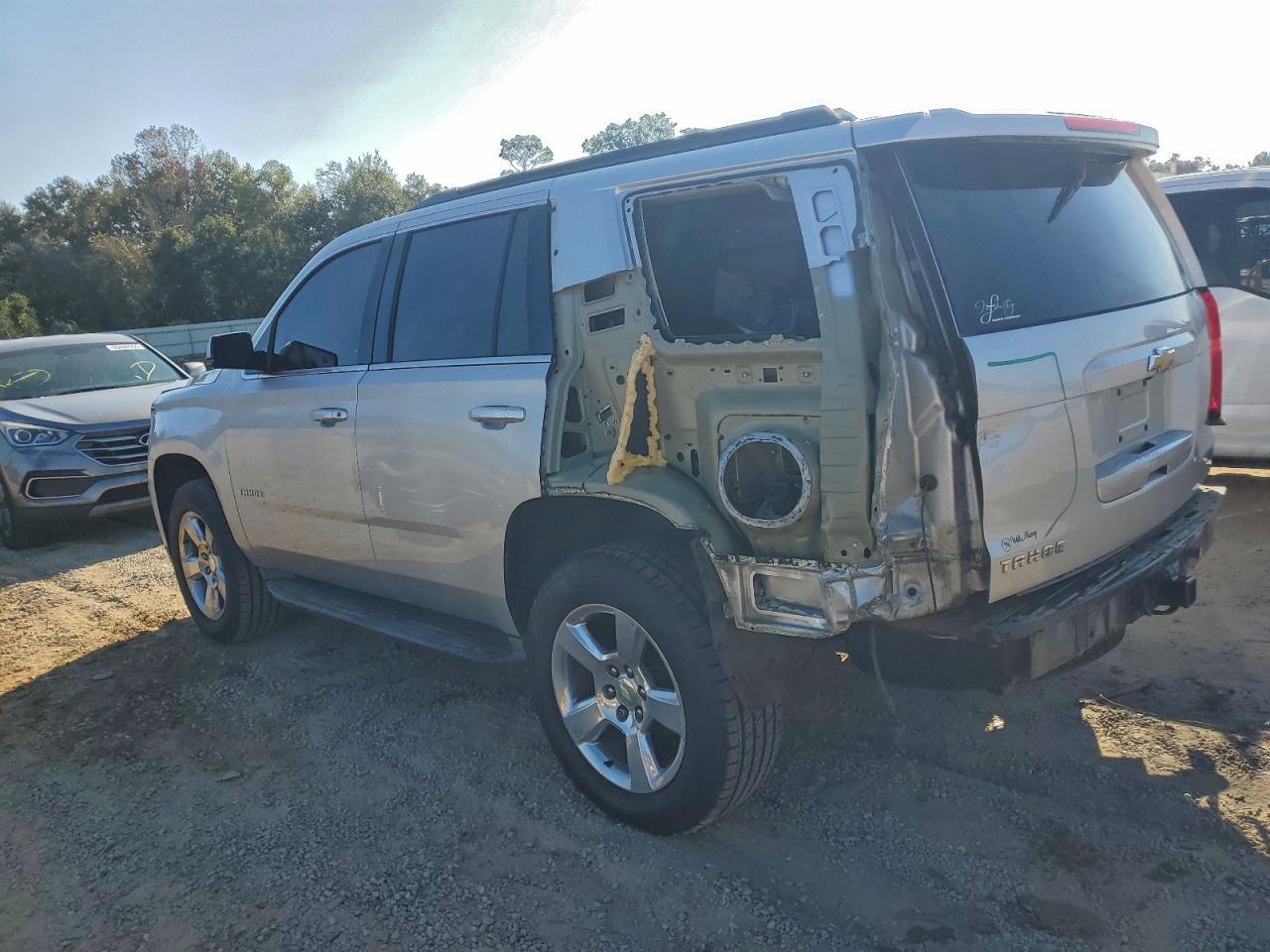 2015 CHEVROLET Tahoe