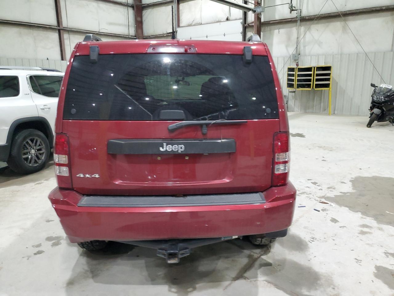 2011 JEEP Liberty