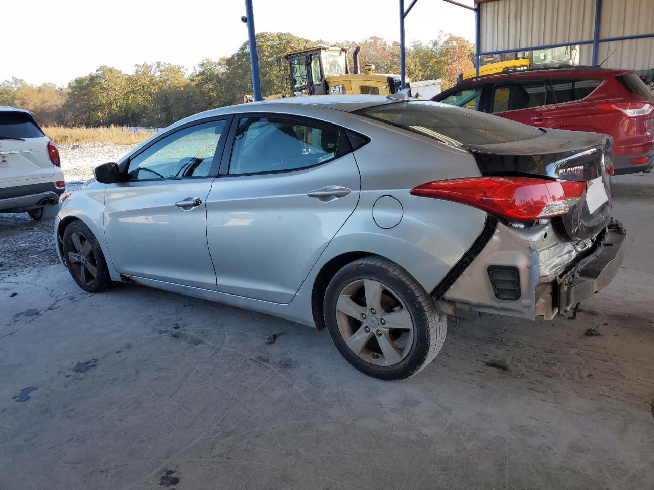 2011 HYUNDAI ELANTRA