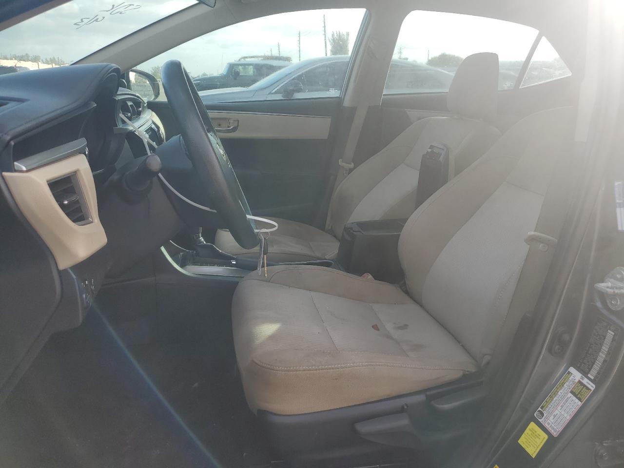 2015 TOYOTA COROLLA