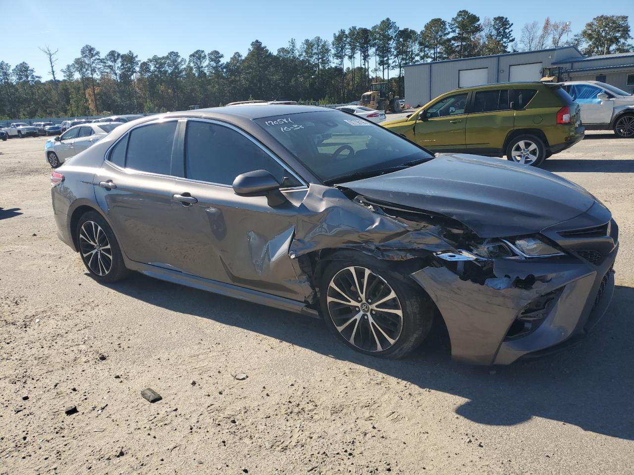 2019 TOYOTA CAMRY