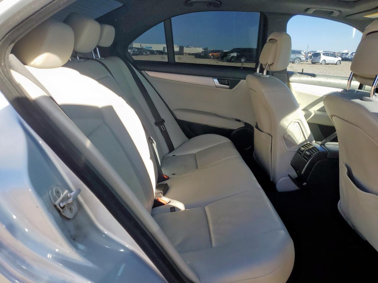 2012 MERCEDES-BENZ C-CLASS