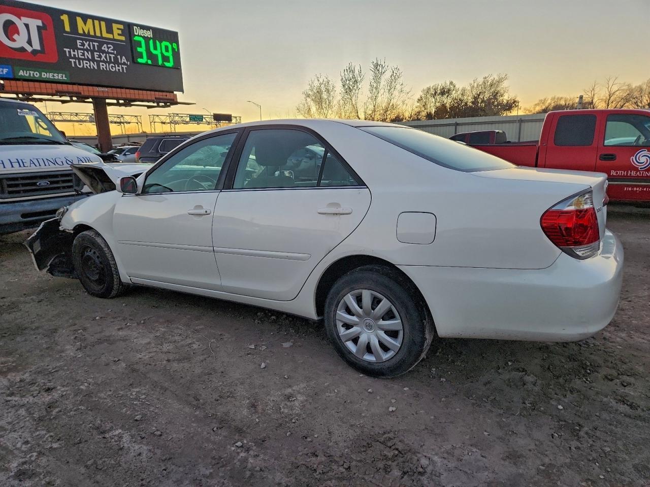 2005 TOYOTA CAMRY